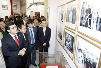 นิทรรศการ“สัมพันธไมตรีเวียดนาม อินเดีย ความสามัคคี ความร่วมมือและการพัฒนา”